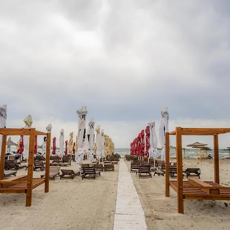 For Four * Năvodari