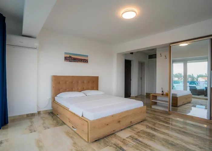 For Four Apartmán Năvodari